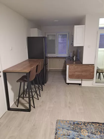 Tozin Sokak | 4zida.rs