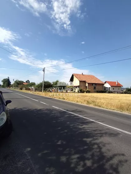 Lipovički put | 4zida.rs