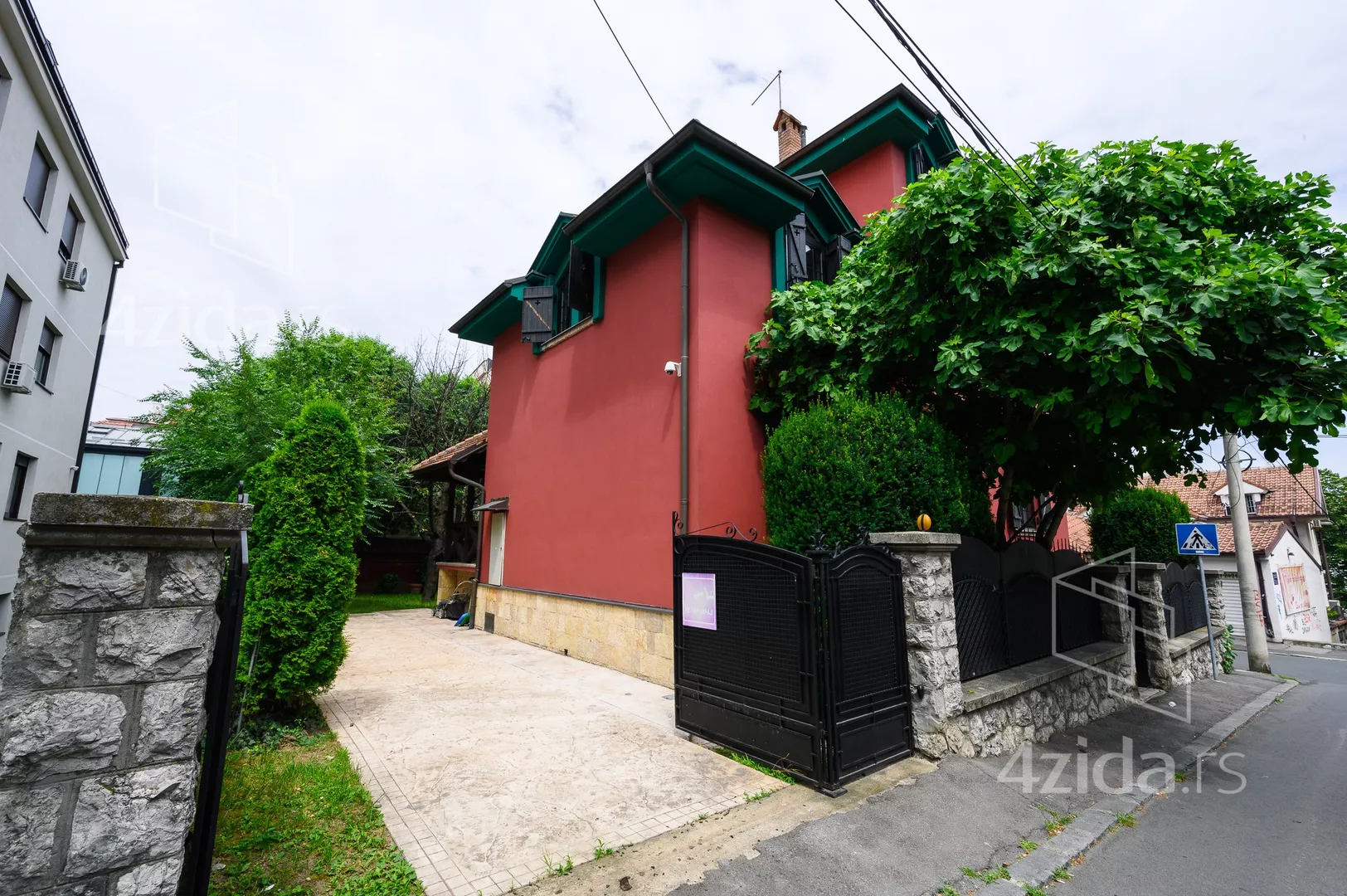 3-etažna kuća | 4zida