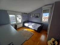 Šestosoban stan | 4zida
