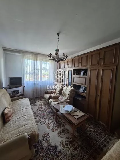 Darinke Radović | 4zida.rs