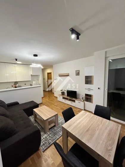 Marka Oreškovića | 4zida.rs