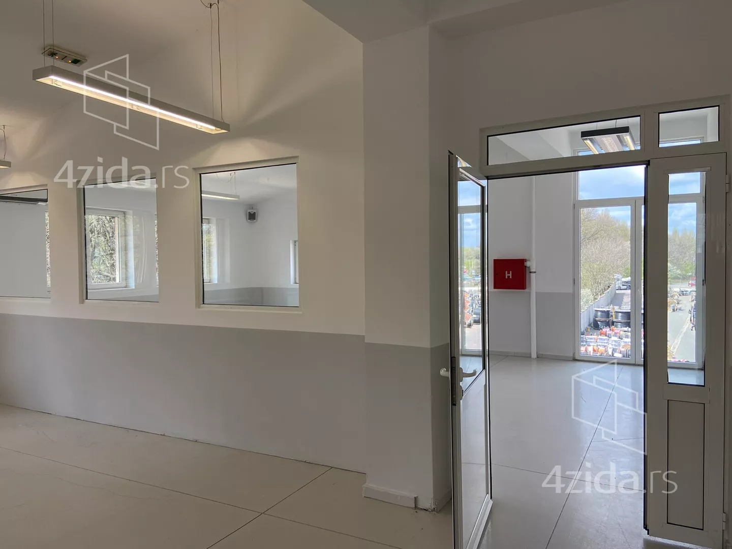 Poslovni prostor | 4zida