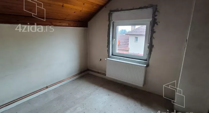 3-etažna kuća | 4zida