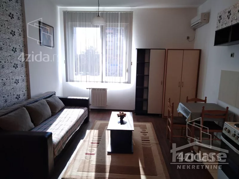 Garsonjera | 4zida