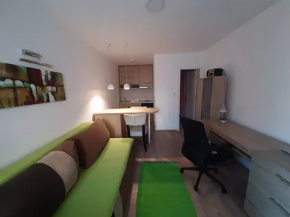 Novice Žigića Bože 26 | 4zida.rs
