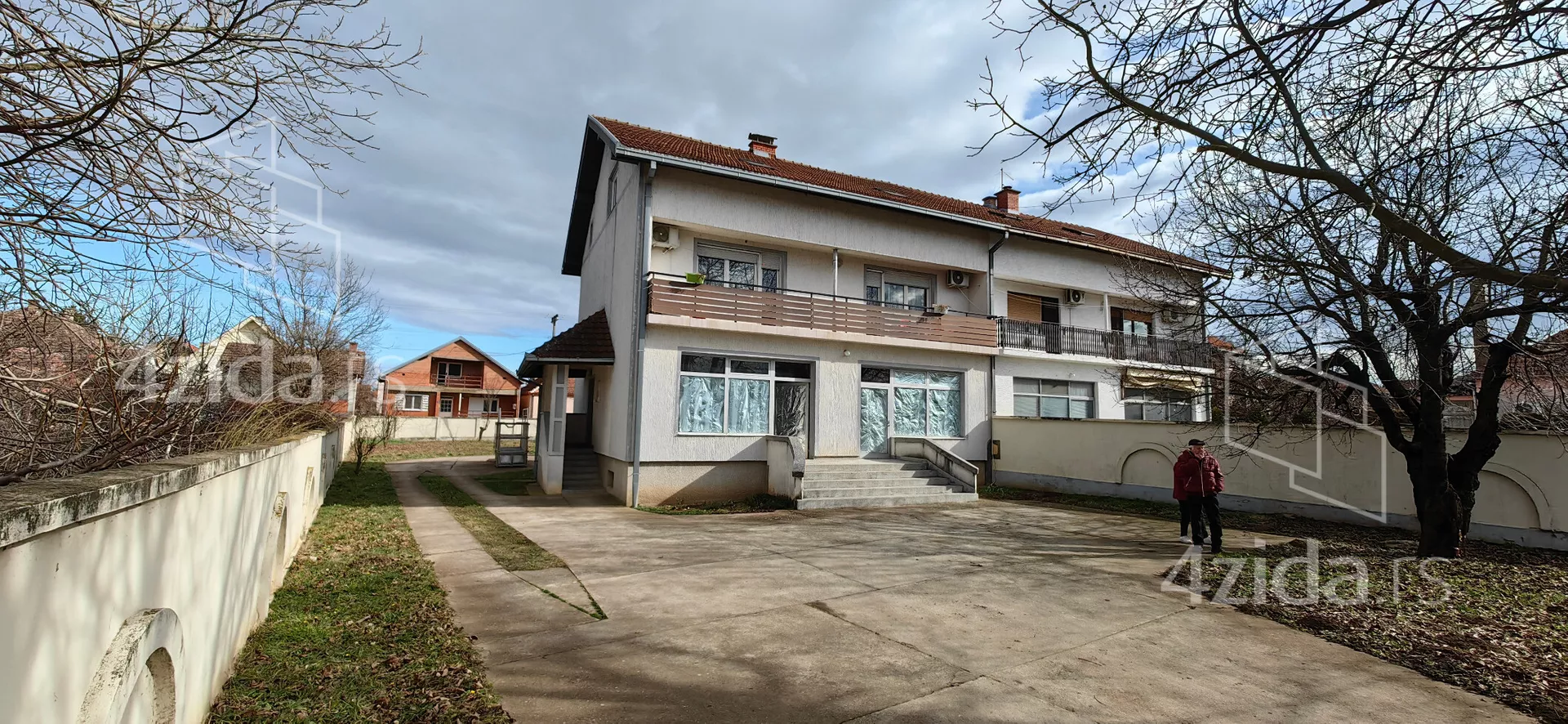 3-etažna kuća | 4zida