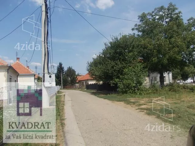 Plac | 4zida
