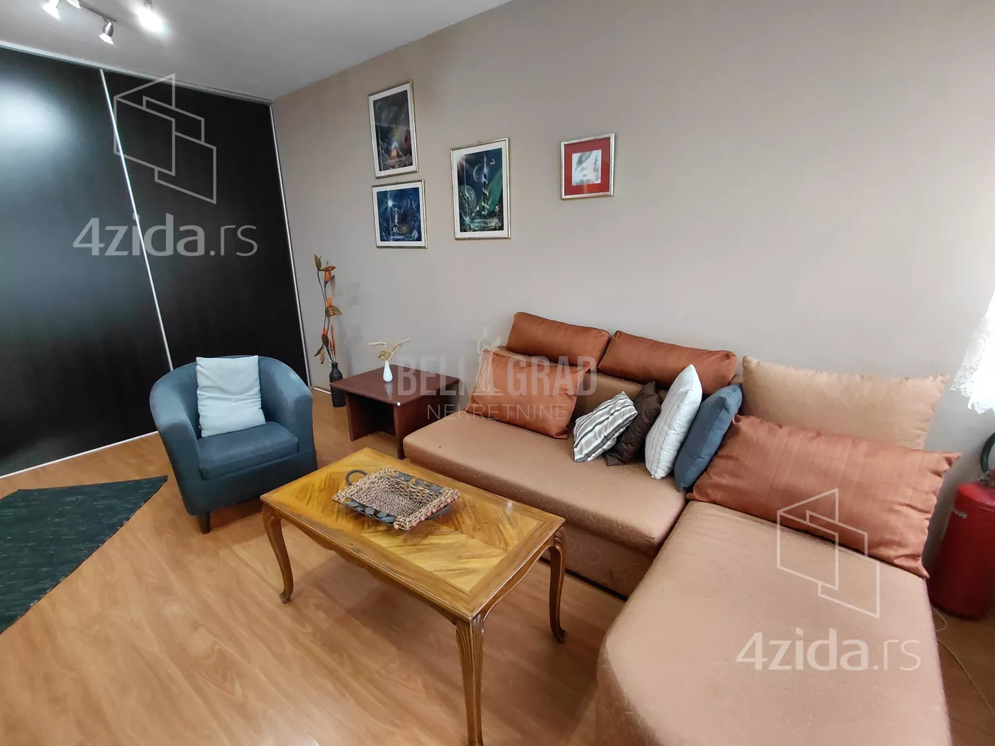 Trosoban stan | 4zida