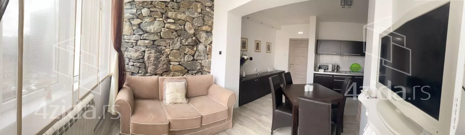 Jednoiposoban stan | 4zida