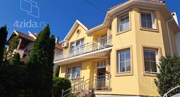Kuća | 4zida