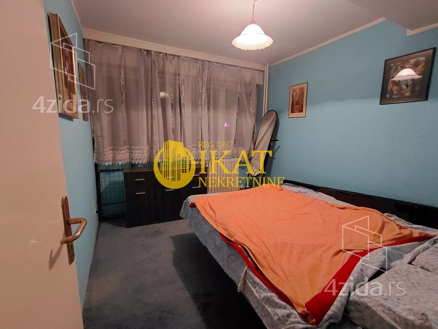 Troiposoban stan | 4zida