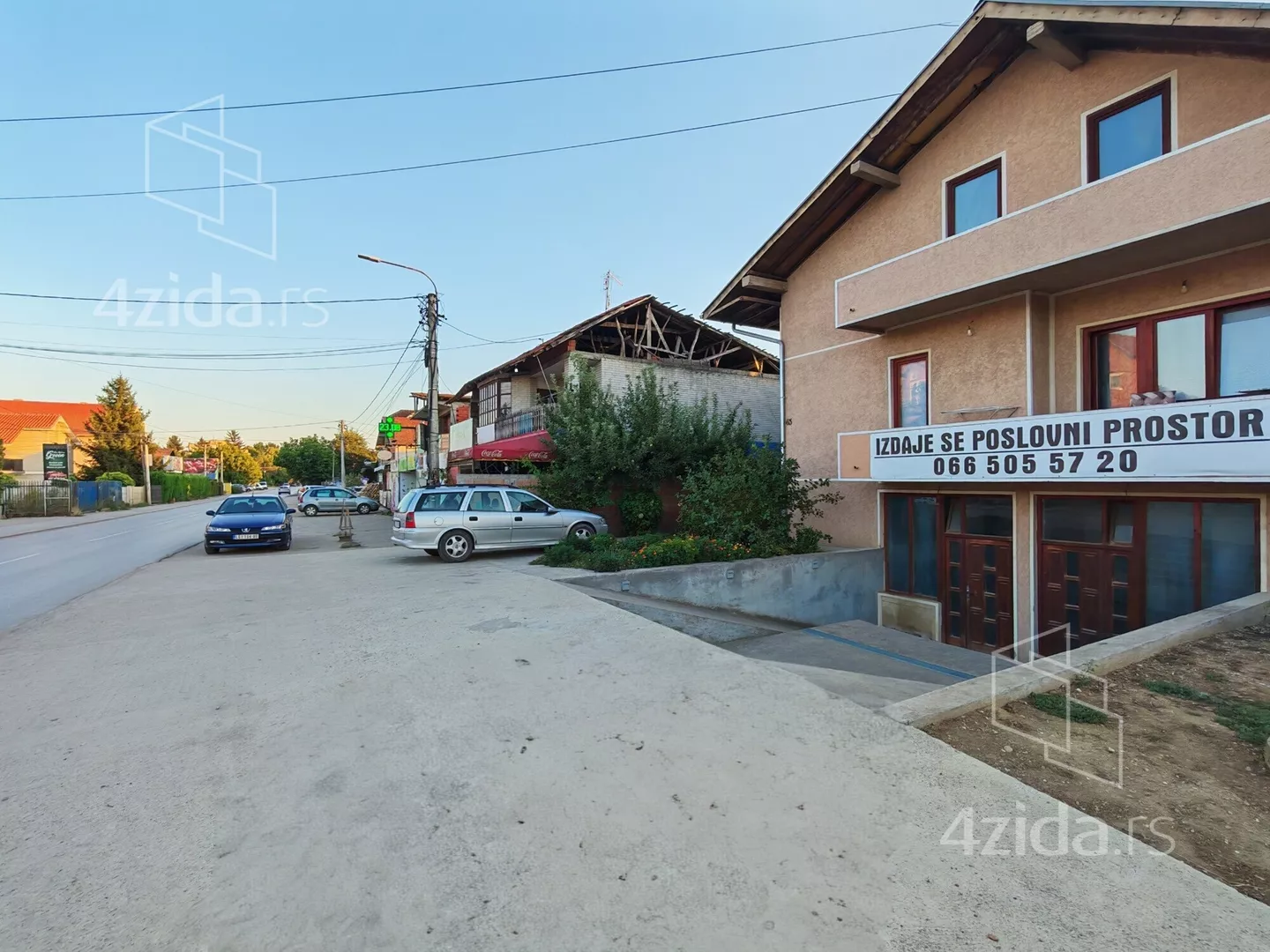 Poslovni prostor | 4zida