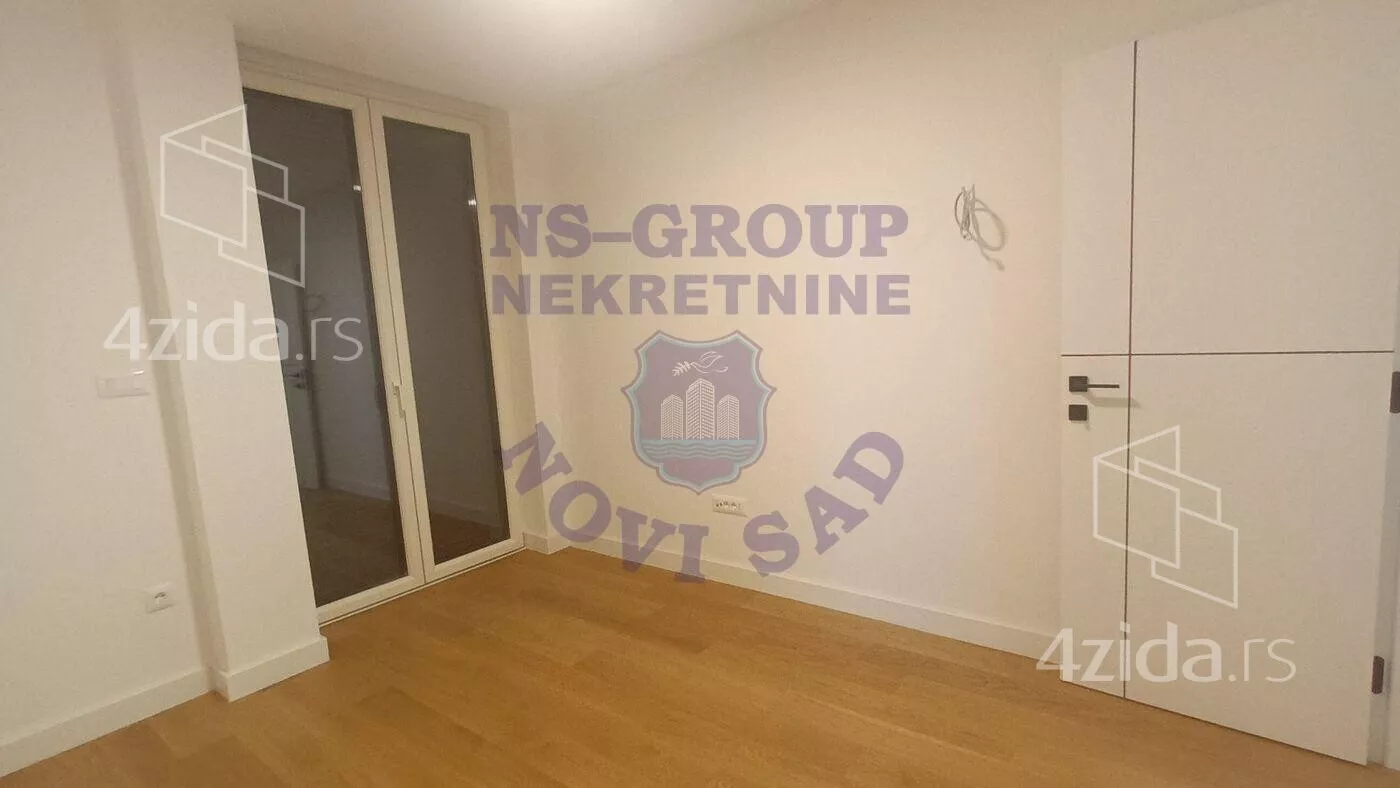 Petosoban stan | 4zida