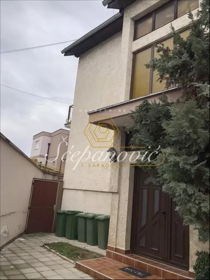 Sremska Kamenica | 4zida.rs
