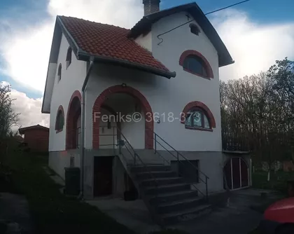 Ustanička | 4zida.rs