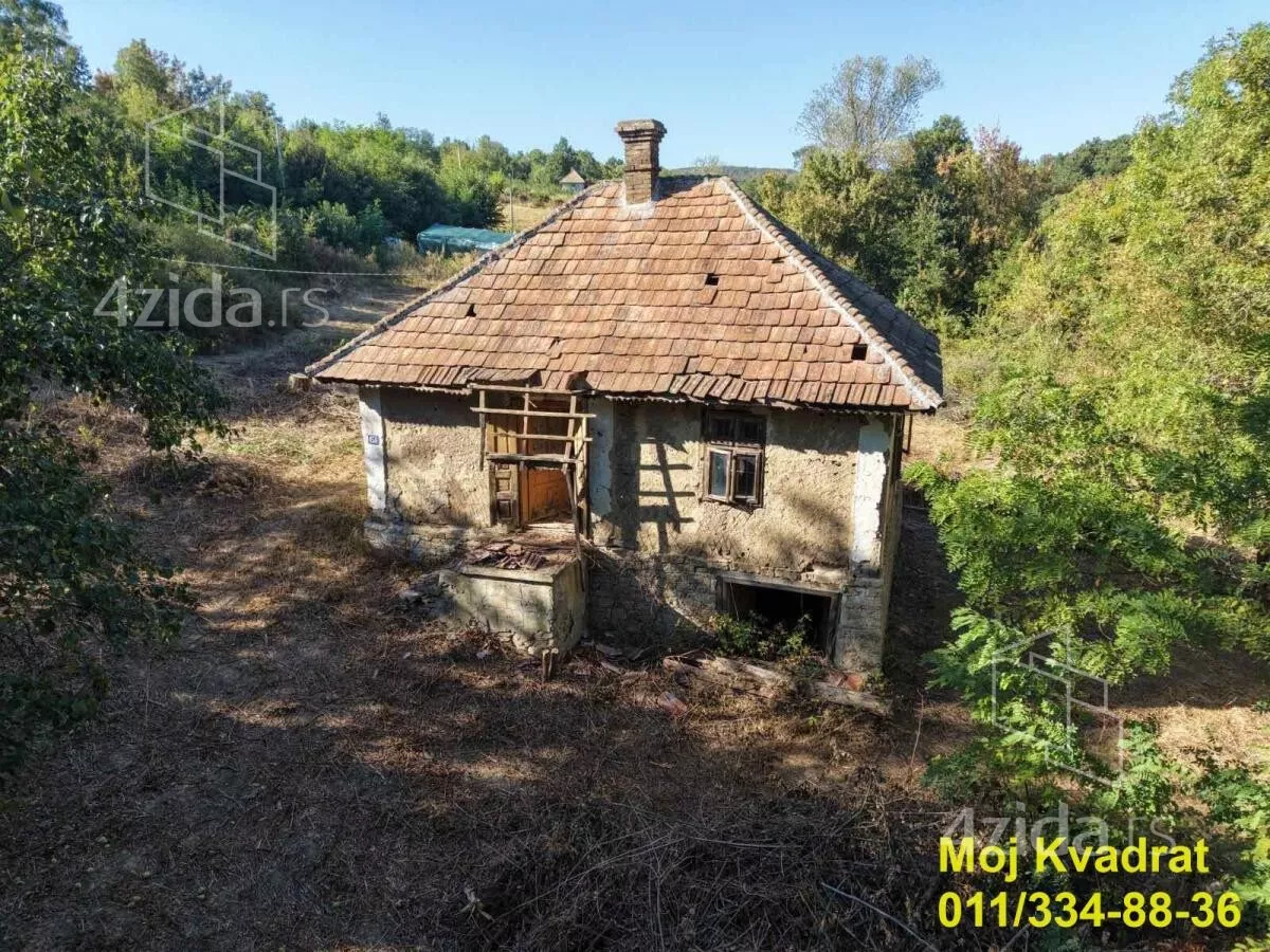 Plac | 4zida