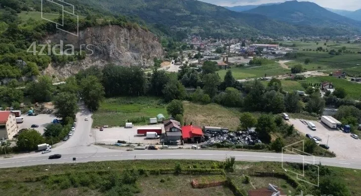 Plac | 4zida