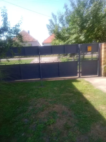 Ravni Topolovac | 4zida.rs