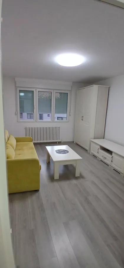 Lajoša Joa 68 | 4zida.rs