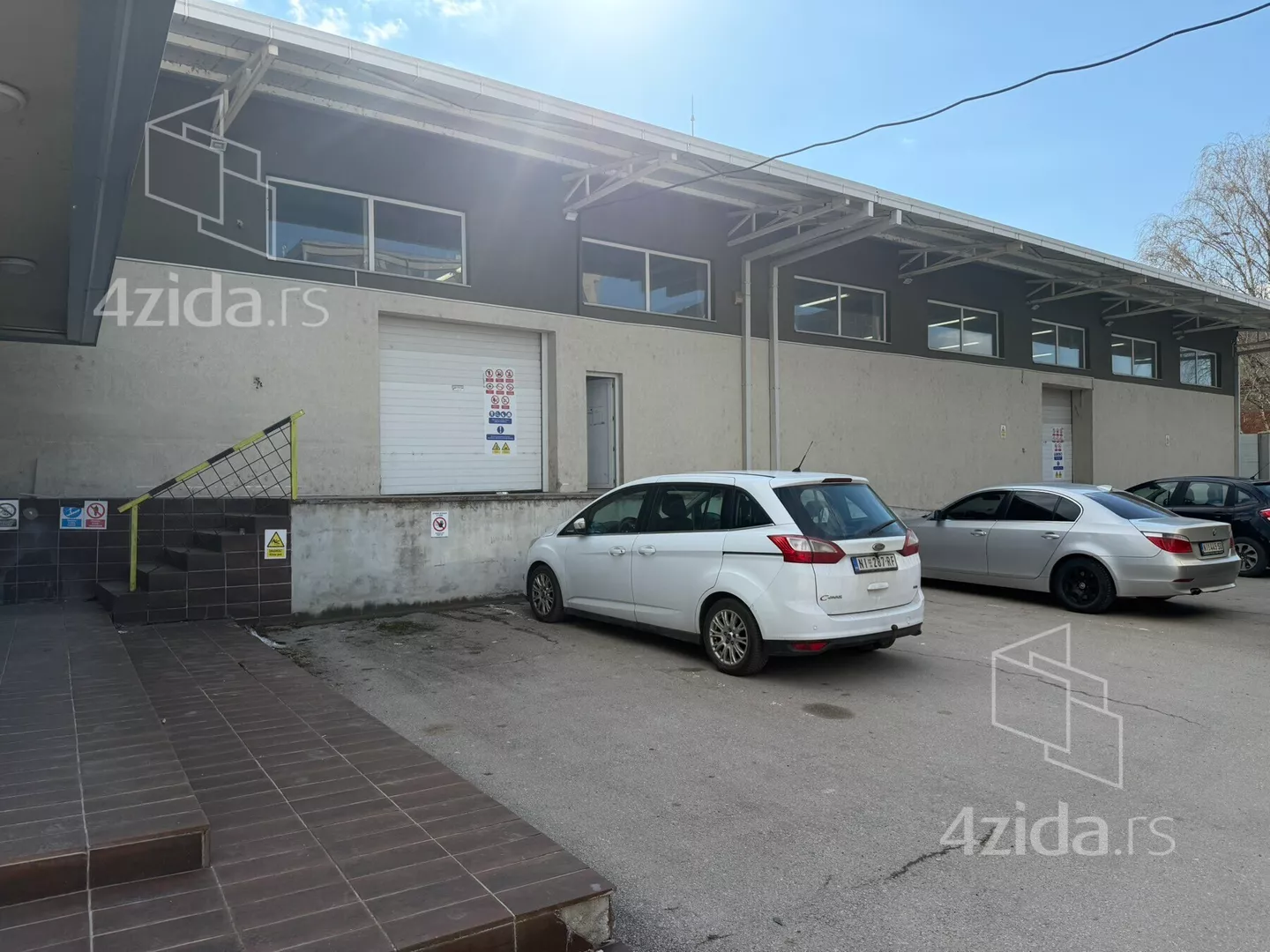 Poslovni prostor | 4zida