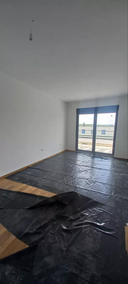 Trg Mučenika | 4zida.rs