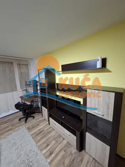 Knjazevačka | 4zida.rs