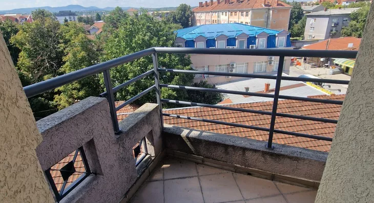 Garsonjera | 4zida