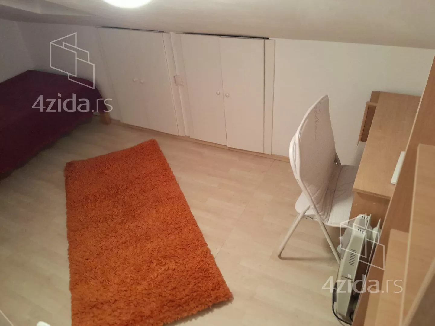 Troiposoban stan | 4zida