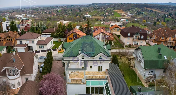 4-etažna kuća | 4zida