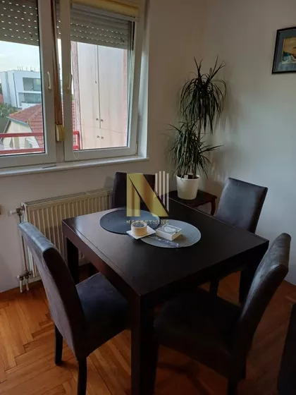 Adamovićevo Naselje | 4zida.rs