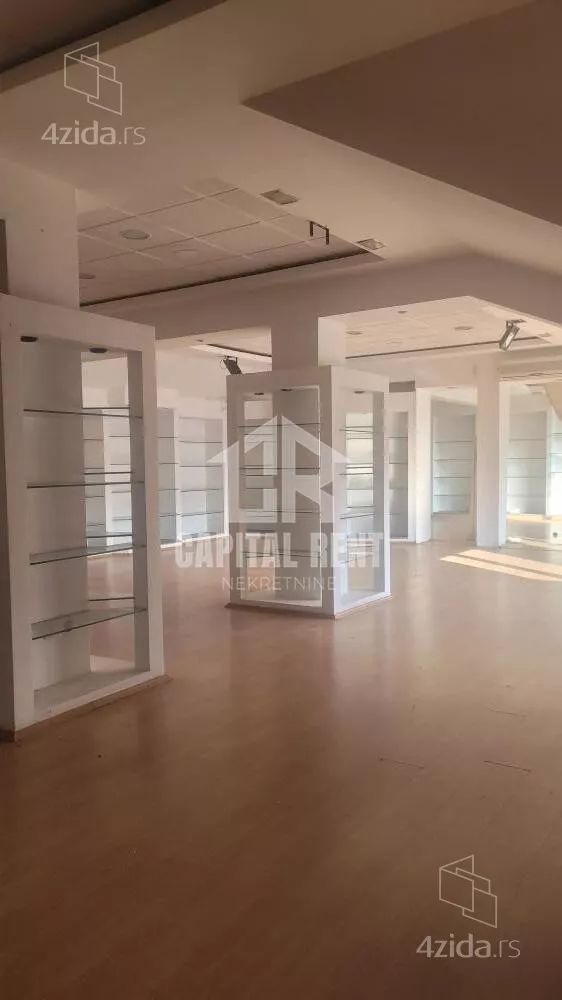 Poslovni prostor | 4zida