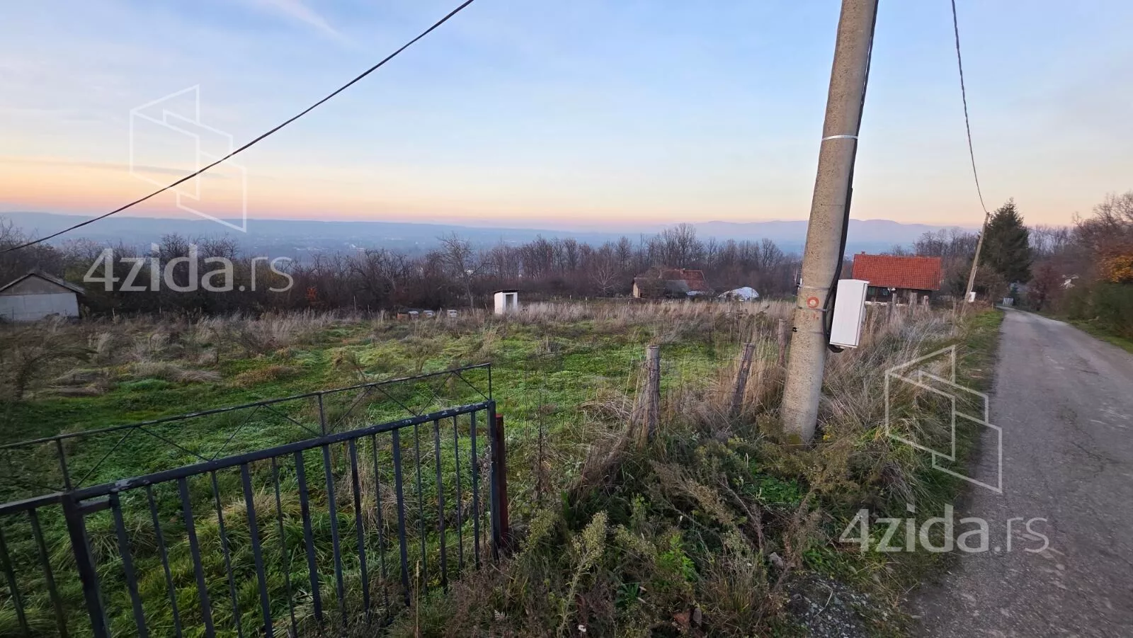 Građevinsko zemljište | 4zida