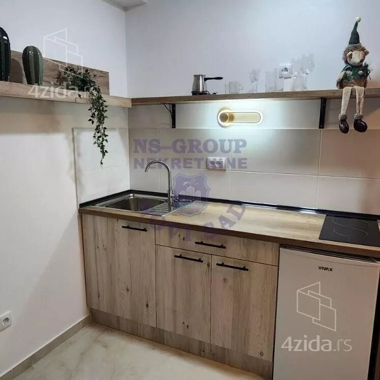 Garsonjera | 4zida