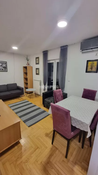 Niška | 4zida.rs