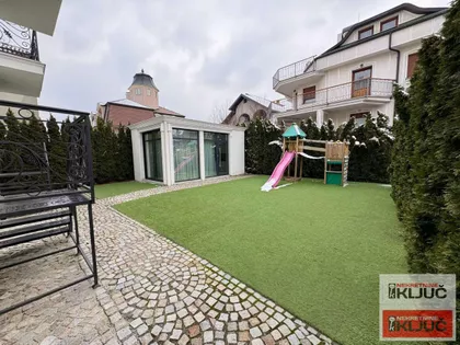 Sremska Kamenica | 4zida.rs