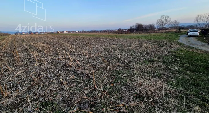 Građevinsko zemljište | 4zida