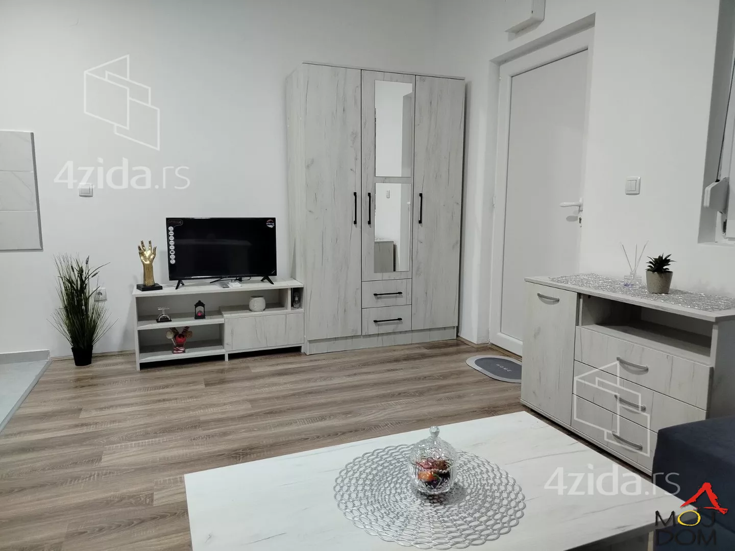 Garsonjera | 4zida
