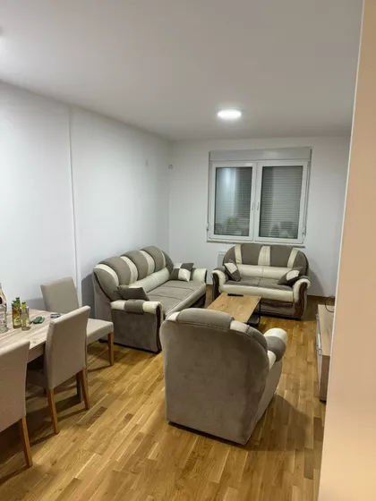 Rumenački Put | 4zida.rs