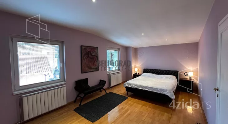 Sedmosoban stan | 4zida