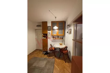 Pariske komune | 4zida.rs