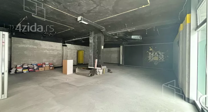 Poslovni prostor | 4zida