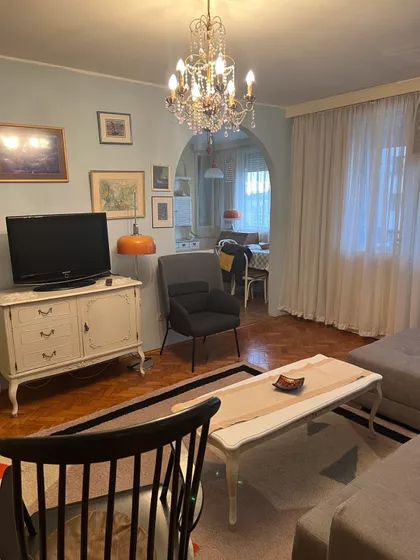 Dvadesetsedmog Marta 28 | 4zida.rs