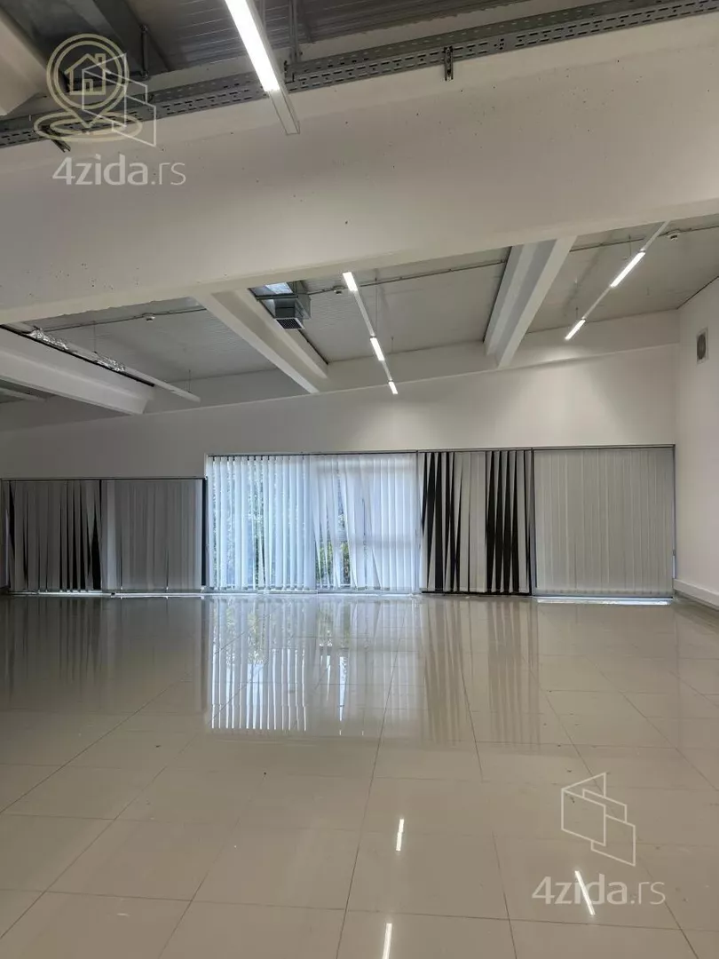 Poslovni prostor | 4zida