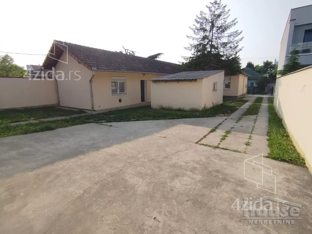 Kuća | 4zida