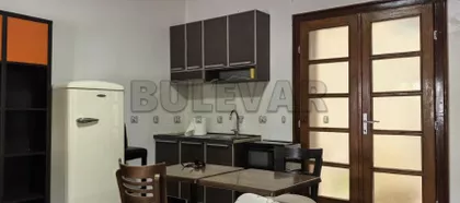 Božidarčeva | 4zida.rs