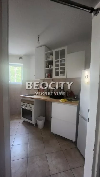 Pariske komune | 4zida.rs