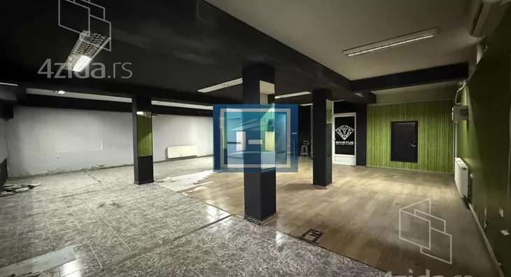 Poslovni prostor | 4zida