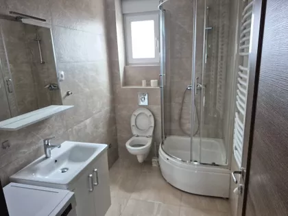 Braće Smiljanića 33 | 4zida.rs