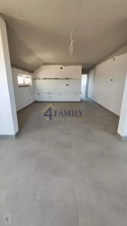 Batajnica | 4zida.rs